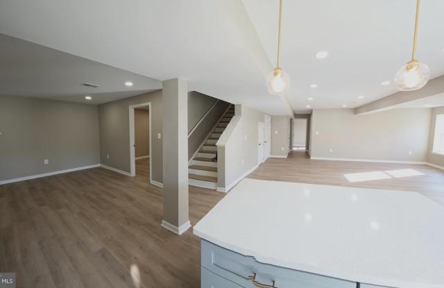 3027 LANDING EAGLE Court