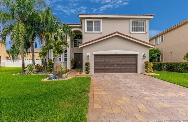 2092 SW 176th Ave - 2092 Southwest 176th Avenue, Miramar, FL 33029