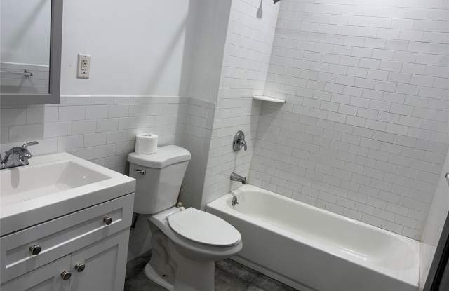 193-14 Jamaica Avenue