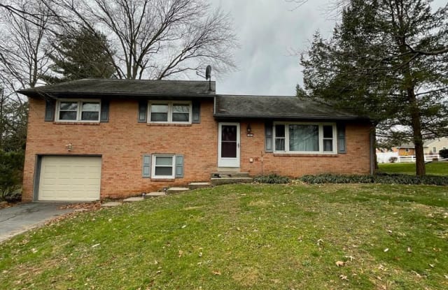 107 Mayfield Drive - 107 Mayfield Drive, Lancaster County, PA 17543
