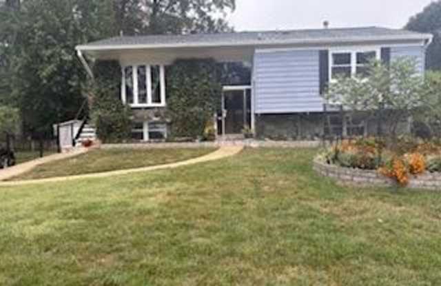 Photo of 8418 STONEWALL Drive