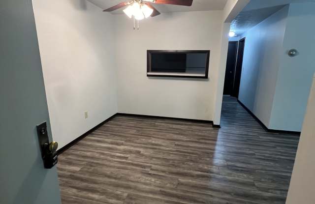 1877 Turner Boulevard - F