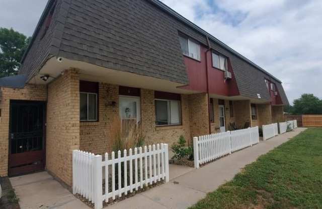 1919 Pecan Street