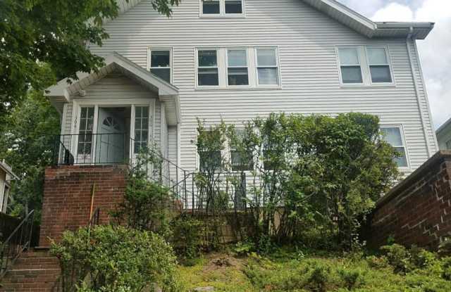 396 Mount Auburn