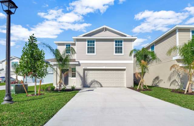 19624 Fairhill Ct
