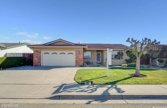 2568 Early Rivers Ct - 2568 Early Rivers Court, Union City, CA 94587