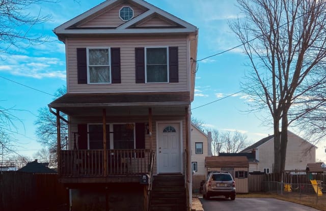 26 Roosevelt Avenue - 26 Roosevelt Avenue, Keansburg, NJ 07734