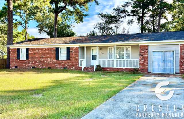 *CHRITMAS SPECIAL LEASE SIGNED BY 12/31/25 GET A MONTH FREE* 3 BEDROOM AVAILABLE NOW - Minutes From Fort Bragg Yadkin Gate!