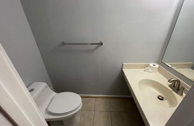 9815 HELLINGLY Place unit: 75