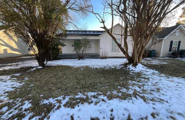 Bright, newly painted 3 Bed, 2 Bath Home w/Basement Storage!