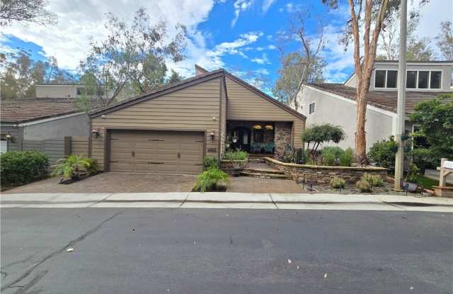 Photo of 24832 Forest Knoll