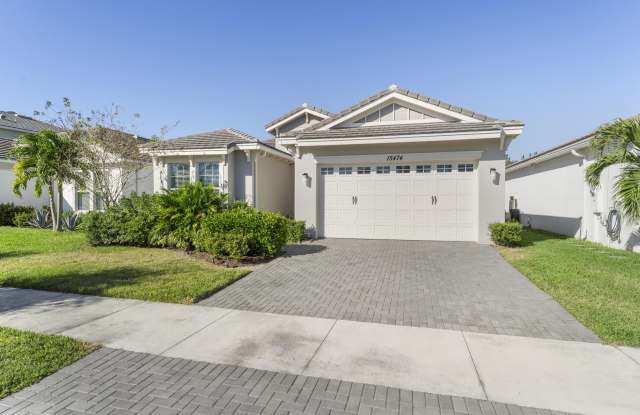 15474 Goldfinch Circle