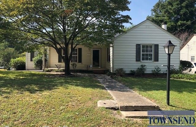 701 Glenville Ave. - 701 Glenville Avenue, Fayetteville, NC 28303