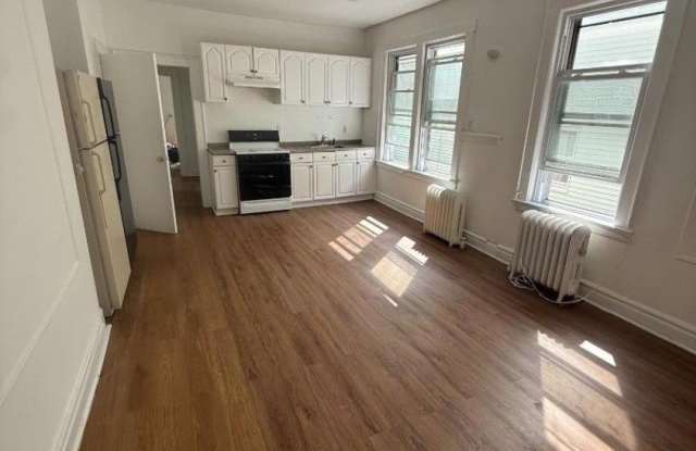 14 Belmont Ter