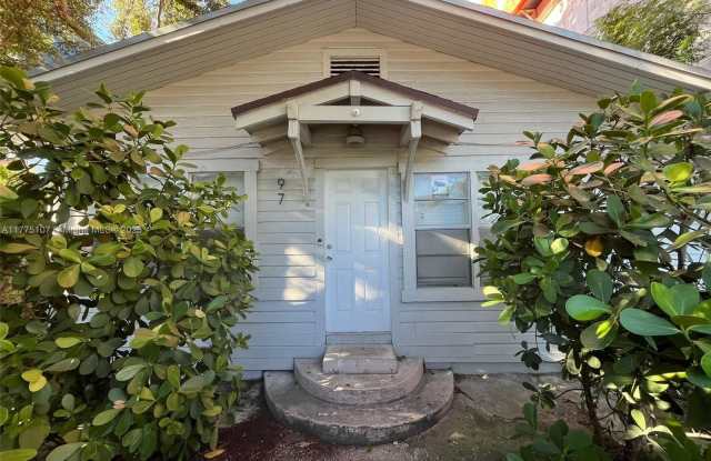 Photo of 97 NW 27th St
