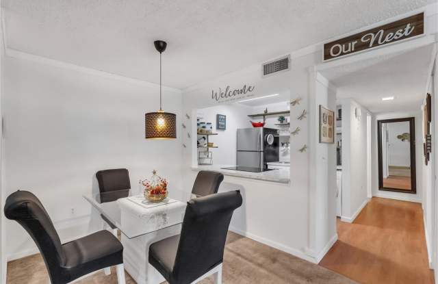 3286 S Semoran Boulevard