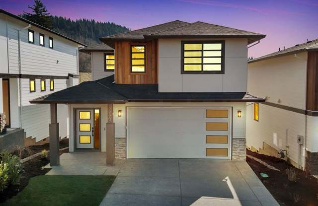 Stunning New Home for Rent – On the Cusp of Happy Valley  Gresham