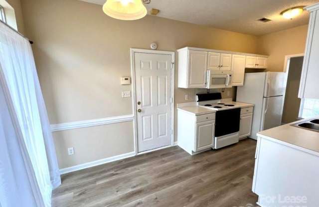 7625 Pence Pond Lane