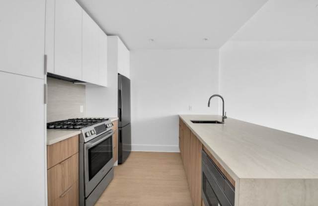 Photo of 150 Fourth Avenue