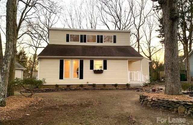 Photo of 11112 Five Cedars Road