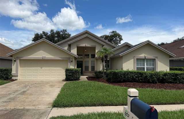 5316 COTTONWOOD TREE Circle