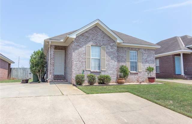 6913 Sandfield Dr