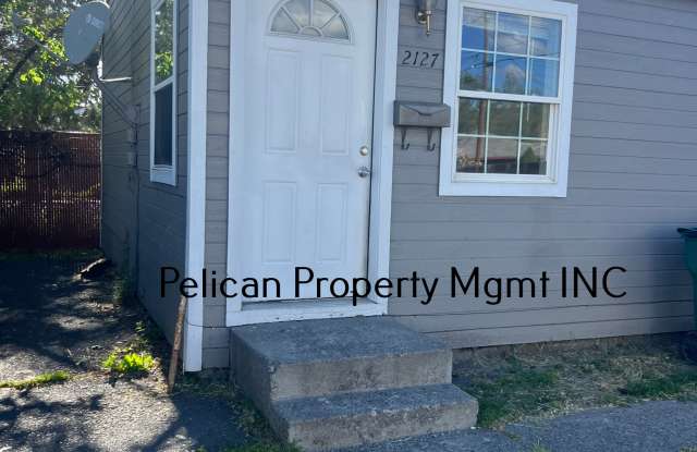 2127 Orchard Ave
