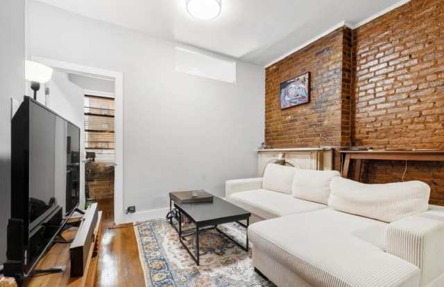 326 West 23rd Street