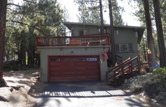 3754 Overlook Ct - 3754 Overlook Court, South Lake Tahoe, CA 96150