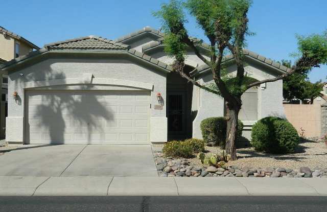 Photo of 17210 W ELM Street