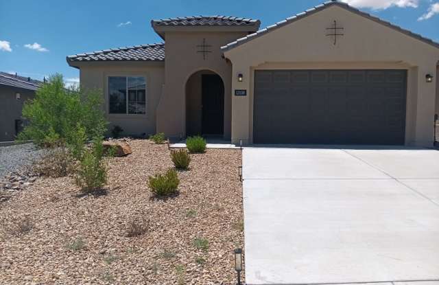 3 Bedroom, 2 Bathroom Home! Schedule a Showing!