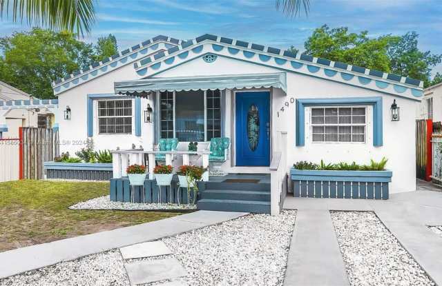 1490 NW 34th St