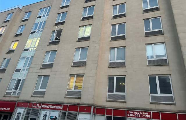 Photo of 112-02 Northern Boulevard