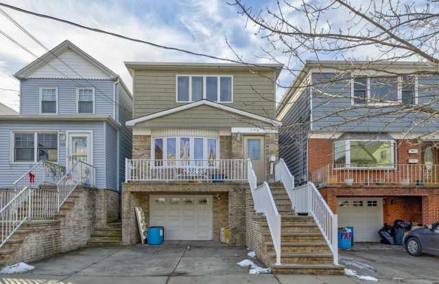 126 WEST 25TH ST - 126 West 25th Street, Bayonne, NJ 07002