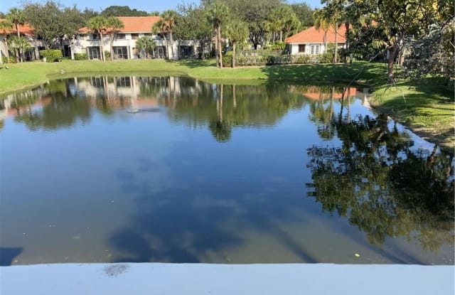 3250 Coral Lake Ln - 3250 Coral Lake Lane, Coral Springs, FL 33065