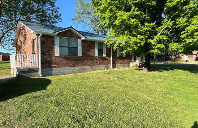 2 Bedroom Duplex in Sumner County! (Left Side) photos photos