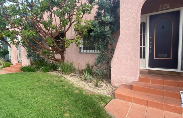 226 Covina Ave Long Beach, CA apartments for rent