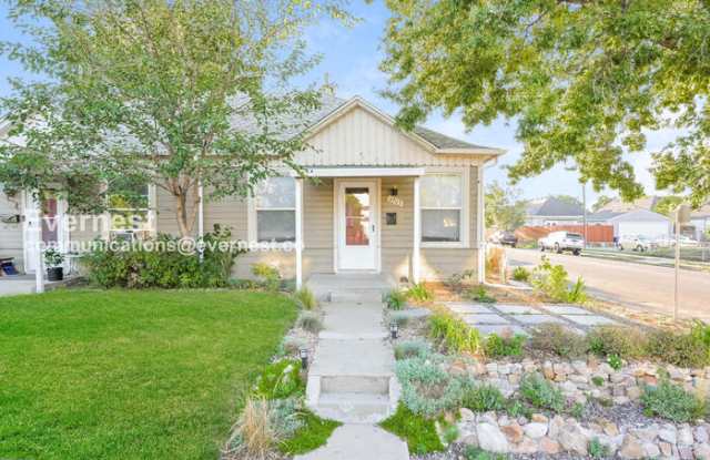 Photo of 4902 Meade Street