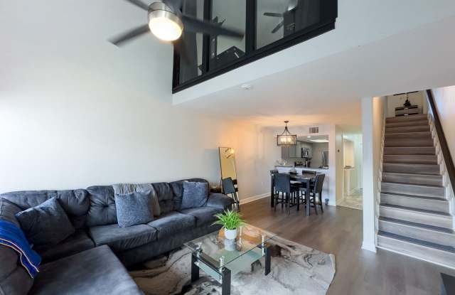 Somerset Village #1680