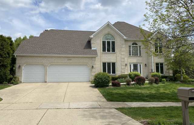 1360 HUNTER Circle - 1360 Hunter Circle, Naperville, IL 60540