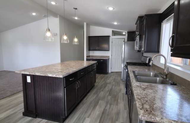 3950 East Philip Avenue