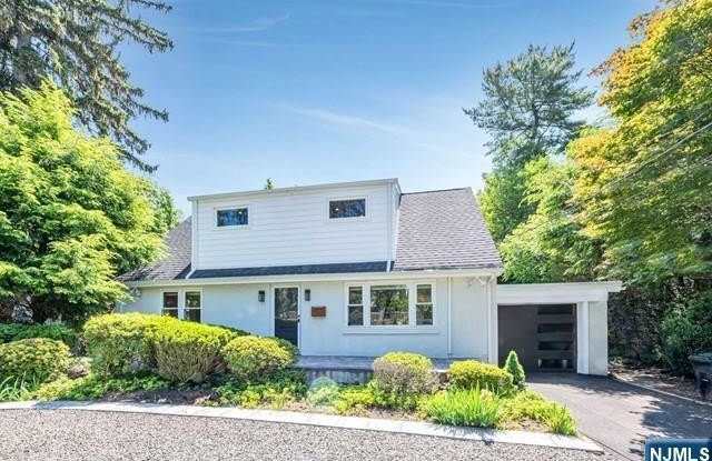 Photo of 35 Giles Road