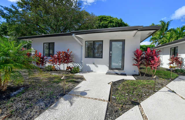 2503 Oceanview Avenue - 2503 Oceanview Avenue, Delray Beach, FL 33444