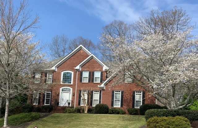 365 Fairleaf Court