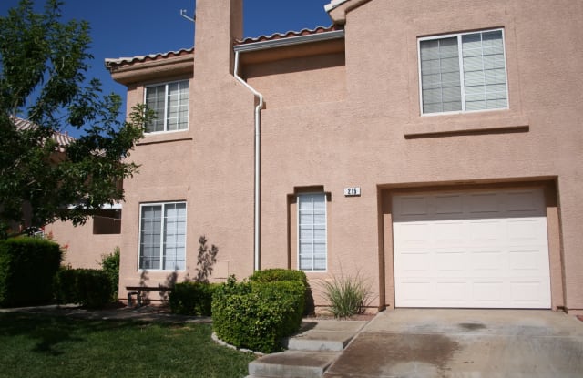 215 GENESEE POINT ST - 215 Genesee Point Street, Henderson, NV 89074