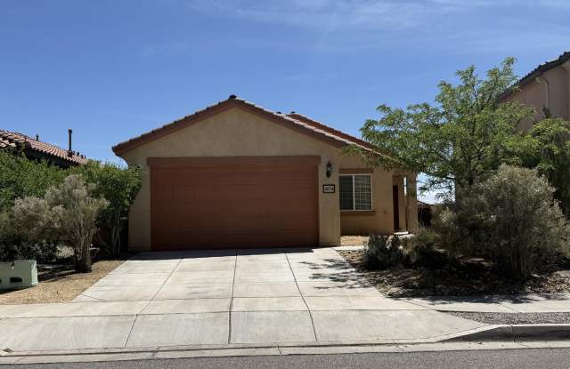 405 Loma Linda Loop NE