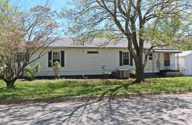 Alcoa City Rental Available Now