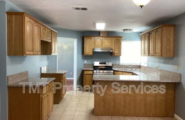 5943 Laguna Ranch Cir