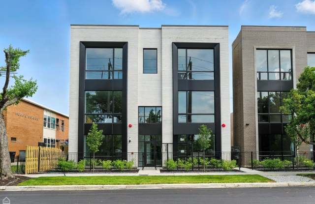 Photo of 1625 W 13 Street