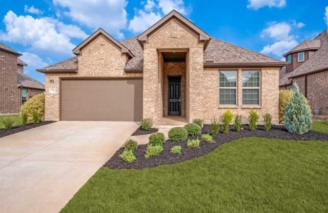 Photo of 930 Waterview Drive